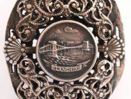 Ezüstözött nyaklánc medállal, a medálon a Lánchíd látképével, h:42 cm, medál 4x3 cm