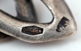 Monogrammal díszített ezüst(Ag) nyakkendőtű, jelzett, br: 4,6 g