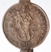 Ezüst(Ag) kulcstartó III. Károly korából való befoglalt ezüst(Ag) 30 krajcáros érmével, "Patron...