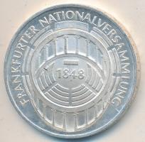 NSZK 1973G 5M "Frankfurti Parlament 125. évfordulója" T:2
FRG 1973G 5 Mark Ag "125th ...