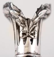 Dekoratív, növényi motívumokkal rendkívül gazdagon díszített ezüst (Ag.) tartó, jelzés nélkül, m: 17...