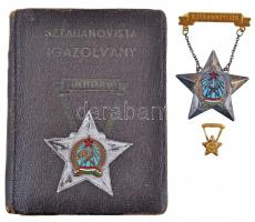 1953. Sztahanovista zománcozott fém kitüntetés miniatűrrel, igazolvánnyal T:2