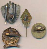 4db klf szocialista jelvény, közte "Katonai Sportversenyek Ifjú Résztvevője" aranyozott, z...