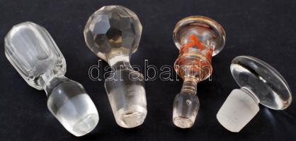 4 db különféle dekoratív üvegdugó, az egyik levélmotívumokkal díszített, kis lekopásokkal, némelyik kis csorbával, különböző méretben