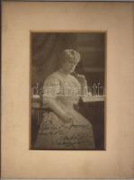 cca 1910 Blaha Lujza fotó a művésznő sajátkezű dedikációjával 27x21cm / Blaha Lojza Foto mit eigenhändig. unterschrift