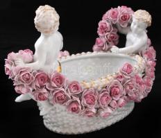 Schierholz puttós rózsás kosár, sok lepattanással, jelzett, kézzel festett, 18×25 cm