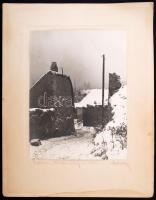 1930 Bp. Tabán, Holdvilág utca, kilátással a régi Erzsébet hídra, kartonra ragasztott, feliratozott fotó, 18x24 cm, karton 28x36 cm