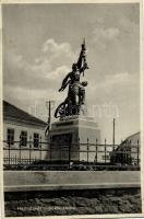 Hajmáskér, Hősök szobra (EK)