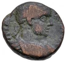 Római Birodalom / Traianopolis / Caracalla 196-217. AE20 Br (8,54g) T:3
Roman Empire / Trajanopolis ...