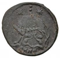 Római Birodalom / Nicomedia / I. Constantinus 333-335. Follis Cu (2,10g) T:2- Roman Empire / Nicomedia / Constantine I 333-335. Follis Cu VRBS ROMA / SMHE (2,10g) C:VF RIC VII 195.