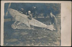 cca 1935 Máriaremete, Aero Express Fekete György fényképész szabadtéri műtermében, privát fotólap, 9x14 cm