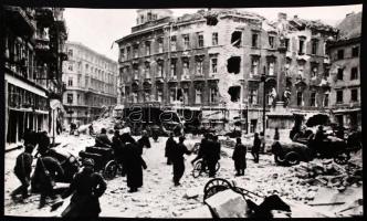 1945 Budapest belvárosa az ostrom után, korabeli felvételről későbbi másolat, 26x40 cm