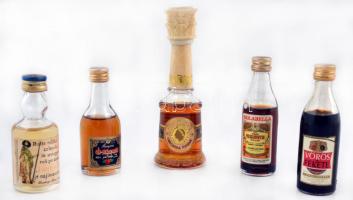 cca 1970-80 5 kisüveges tömény szeszital