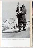 Rudolph, Fritz: Csúcsok istenek nélkül. Bp., 1964, Sport. Kartonált papírkötésben, szakadozott papír...