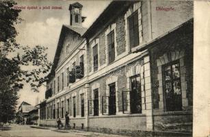 Miskolc, Diósgyőr, Hivatal épület a jelző órával, Grünwald Ignácz kiadása (EK)