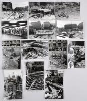 1974 Budapest, a Deák téri aluljáró építése, 13 db várostörténeti fotó, 9x13 cm