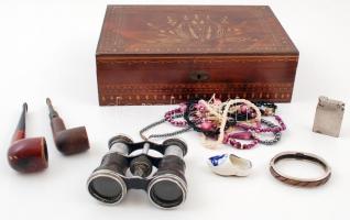 Vegyes bolha tétel: bizsuk, 2 db pipa, távcső, öngyújtó, stb., gazdagon díszített, dekoratív fa dobozban, 28×19×8 cm