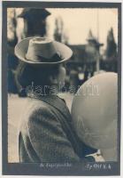 1941 Bp., Az Angolparkban, kartonra ragasztott, feliratozott fotó, 13x18 cm