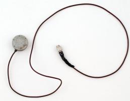 Régi lehallgató(?) mikrofon, vezetékkel, csatlakozóval