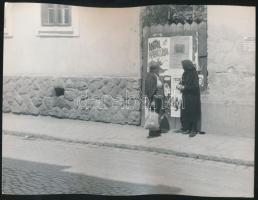 1961 Katkó István: Szentendrei utca, jelzetlen fotó, 24x18 cm