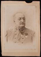 cca 1910 k.u.k. főtiszt kitűntetésekkel keményhátú fotója / Military officer 18x28 cm