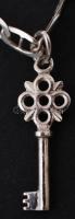 Ezüst (Ag) nyaklánc kulcs formájú medállal / Silver necklace with medal 11g
