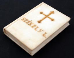 "Székely J." feliratú, Bibliát formázó márvány levélnehezék, 12×8×2 cm