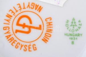 Dekoratív, növénymintás Hollóházi porcelán váza, matricás, jelzett, hibátlan, 22,5 cm