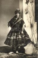 Sárközi népviselet / Hungarian folklore from Sárköz
