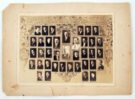 1924 A Budapesti M. Kir. Állami Felső-Ipariiskola Fém- és Vasipari Szakosztályának 1923/1924. éveben végzett hallgatói, tablókép nevesített portrékkal, kartonra kasírozva, fotó 25x19 cm, karton(sérült) 34x24 cm