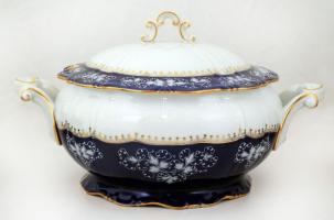 Zsolnay Pompadour étkészlet, kézzel festett, jelzett, egyik tálon lepattanás, összesen:25 db