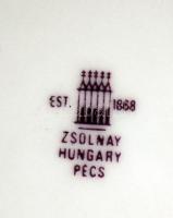 Zsolnay Pompadour étkészlet, kézzel festett, jelzett, egyik tálon lepattanás, összesen:25 db