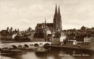 Regensburg, Steinerne Brücke / bridge, church