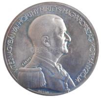 1993. "Vitéz Nagybányai Horthy Miklós Magyarország kormányzója / Temetésének emlékére 1993. szeptember 4." jelzett Ag emlékérem (32,7g/0.925/40mm) T:2 (PP) kis ph.
