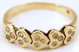 Arany (Au) 14 K gyűrű szintetikus kövekkel díszítve, jelzett, méret: 58, br: 3,1 g