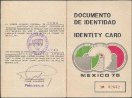 1975 Laky Károly vízilabda mesteredző részére kiállított fényképes igazolvány