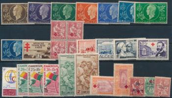 Red Cross 1914-1944, Vöröskereszt 1914-1944 18 klf önálló érték + 1 sor + 1 négyestömb