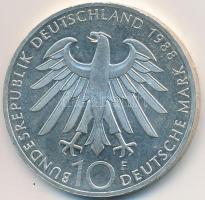 NSZK 1988F 10M Ag "Carl Zeiss" T:2
FRG 1988F 10 Mark Ag "Carl Zeiss" C:XF