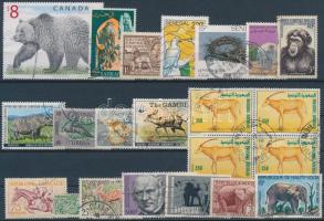 Állat motívum 22 db bélyeg, közte 4-es tömb Animal motive 22 stamps