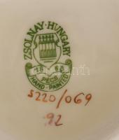 Zsolnay virág mintás váza, kézzel festett, jelzett, hibátlan, m:7 cm, d:10 cm