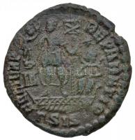 Római Birodalom / Siscia / II. Constantius 351-355. Maiorina Cu (4,4g) T:2- ph.
Roman Empire / Sisc...