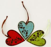 3 db dekoratív kézi készítésű szív szatén szalagon, 10x8 cm