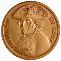 Németország 1991. "II. Nagy Frigyes" aranyozott Cu-Ni emlékérem tanúsítvánnyal (30mm) T:2 ...