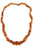 Dekoratív női nyaklánc borostyán gyöngyökkel, újszerű állapotban, 64cm