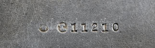 Ezüst (Ag.) cigarettatárca, zománc díszítéssel, jelzett, nettó:156 g, 11,5×8 cm