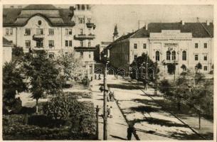 18 db MODERN főleg használatlan fekete-fehér külföldi városképes lap az 50-es évekből; román, sok Te...