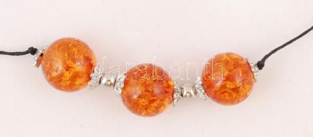 Dekoratív női nyaklánc borostyán gyöngyökkel újszerű állapotban