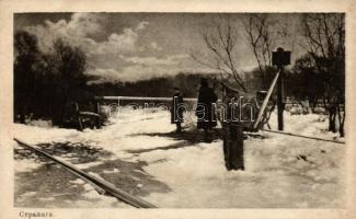 4 db RÉGI katonai témájú képeslap / 4 old motive cards, Military WWI, soldiers