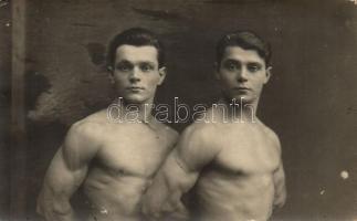 8 db RÉGI motívumlap, vegyes minőség; cirkusz, artisták / 8 old motivecards, mixed quality, circus, ...