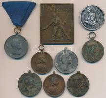 9db-os vegyes magyar militária tétel, benne "Erdélyi Emlékérem", "Felvidéki Emlékérem", "Jubileumi Emlékérem Fegyveres Erő Számára", "Honvéd Sportversenyek", "Hadiérem", "II. Rákóczi Ferenc - Hazánk szentje, szabadság vezére, sötét éjben fényes csillagunk 1676-1735" T:vegyes